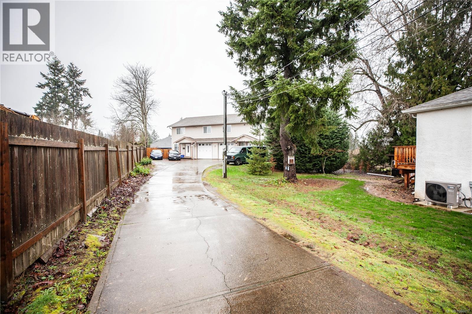 6164 Grieve Rd - 5