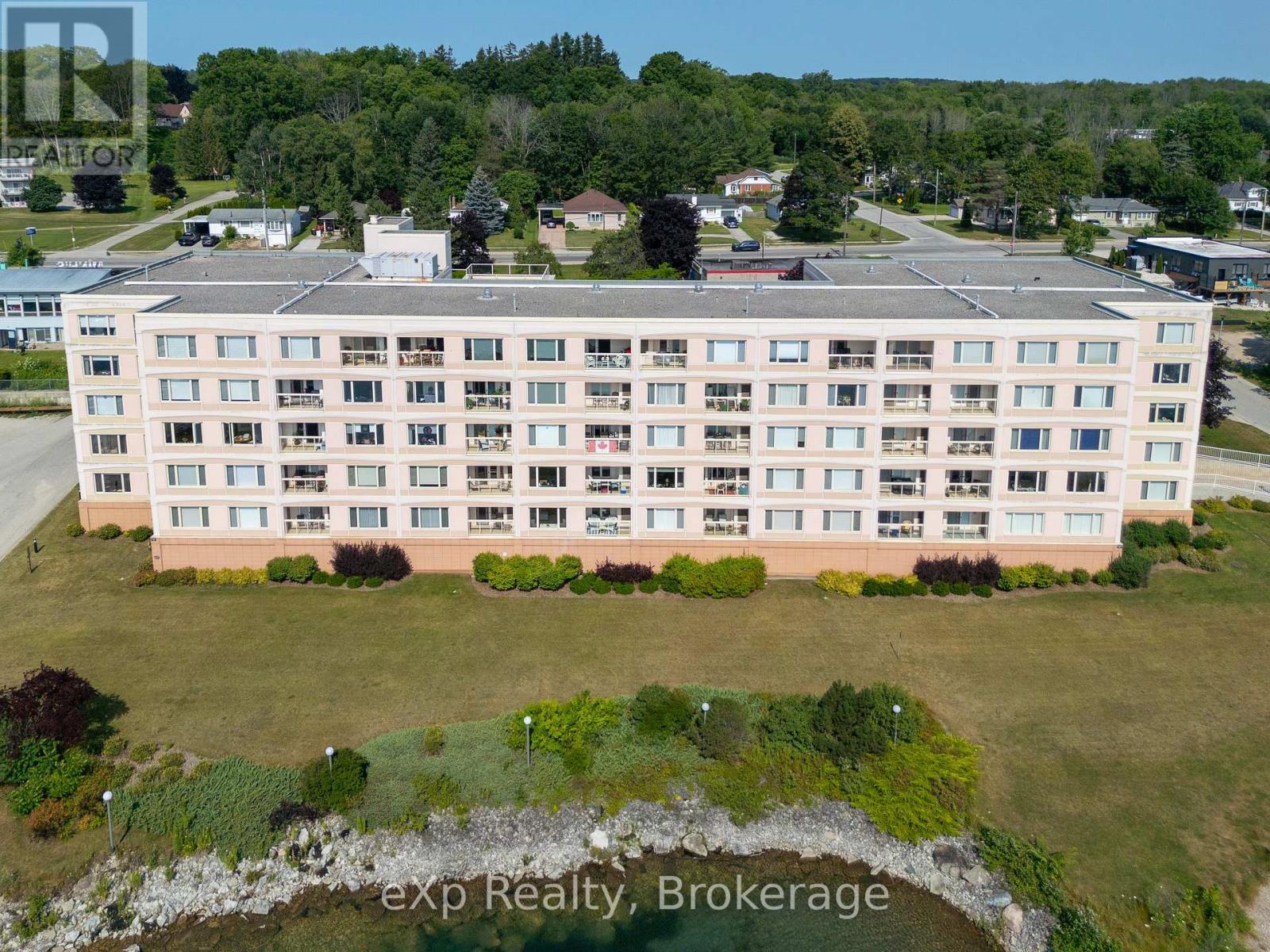 #105 2555 3RD AVENUE W - 26