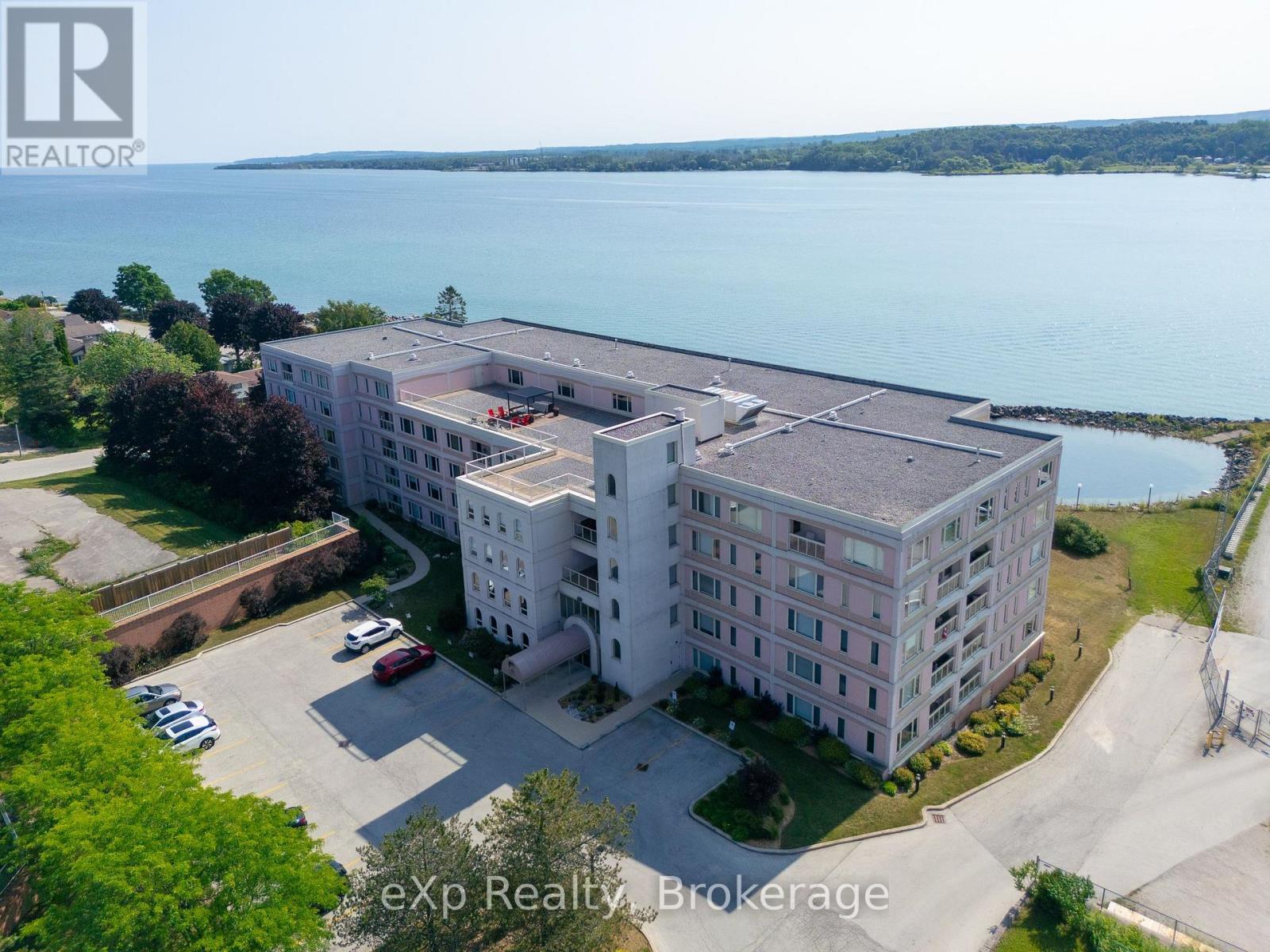 #105 2555 3RD AVENUE W - 28