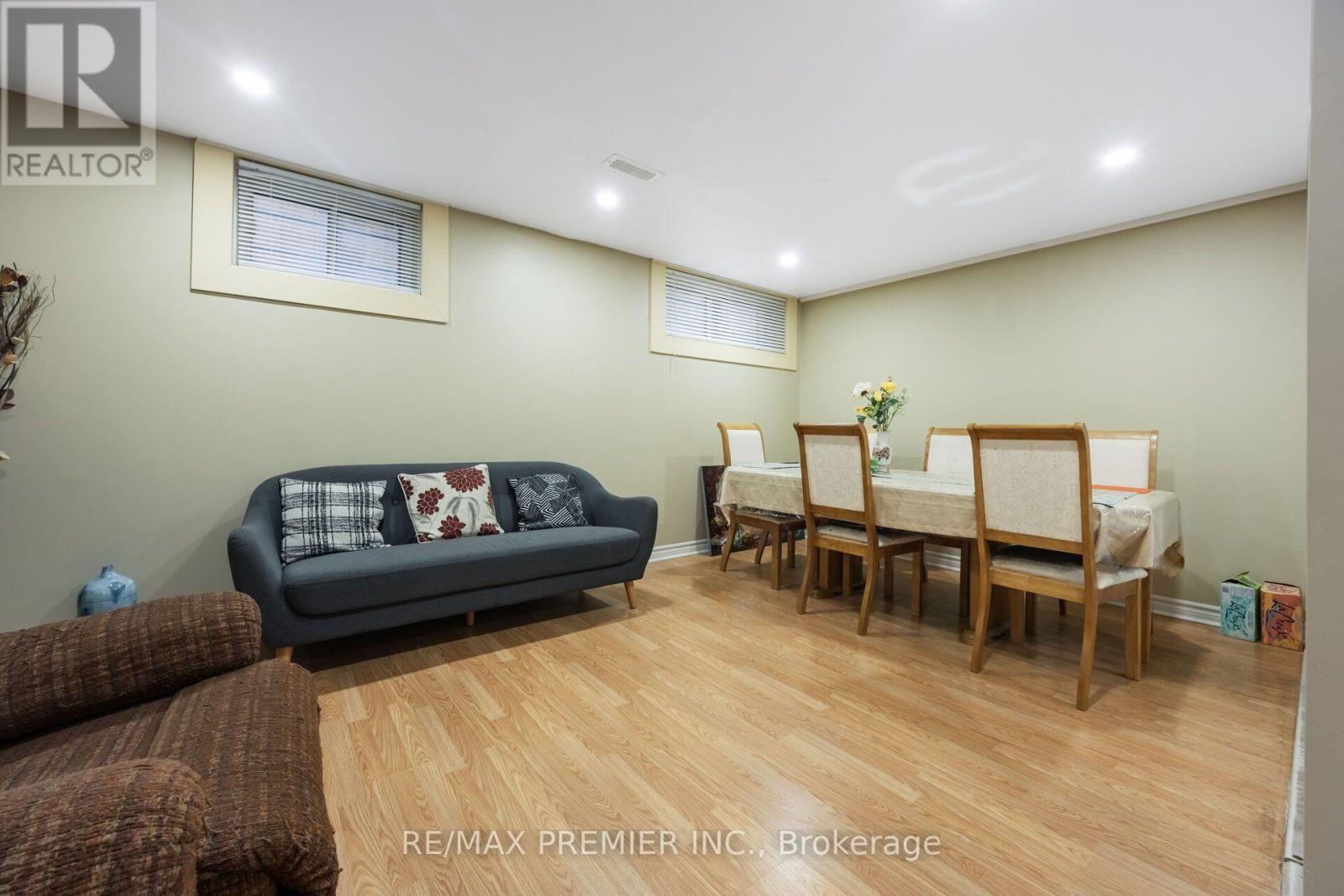 35 BARKWIN DRIVE - Image 33