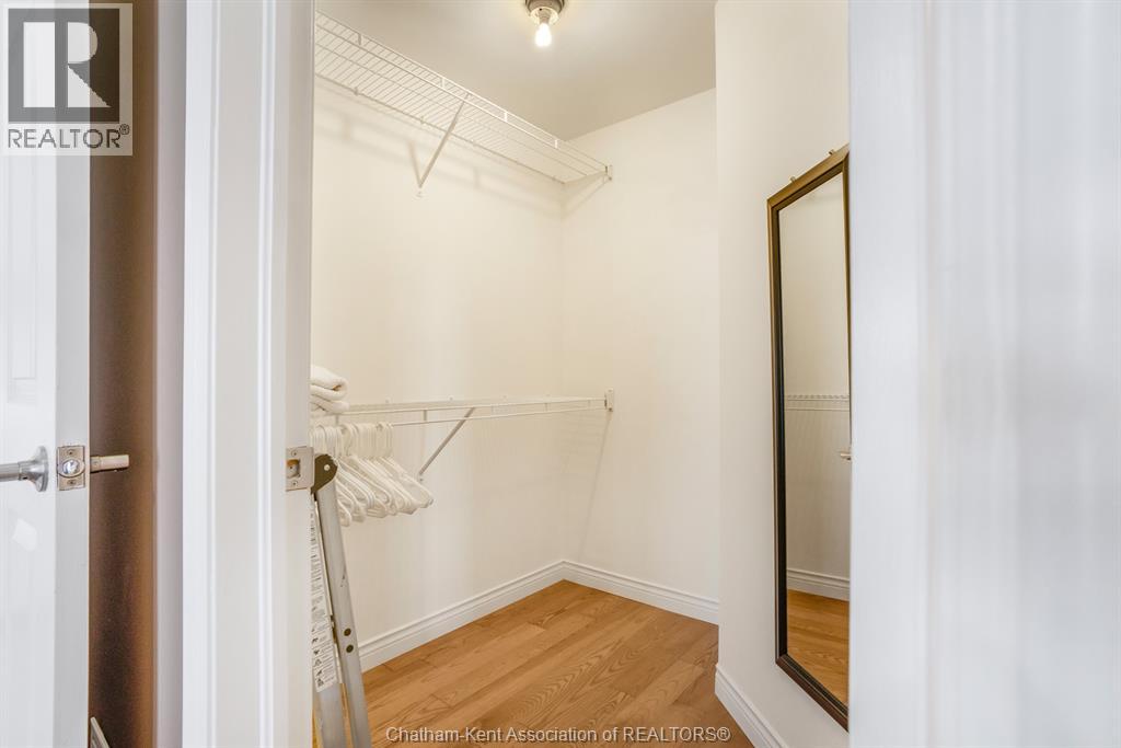 24 Mcintosh AVENUE - 15