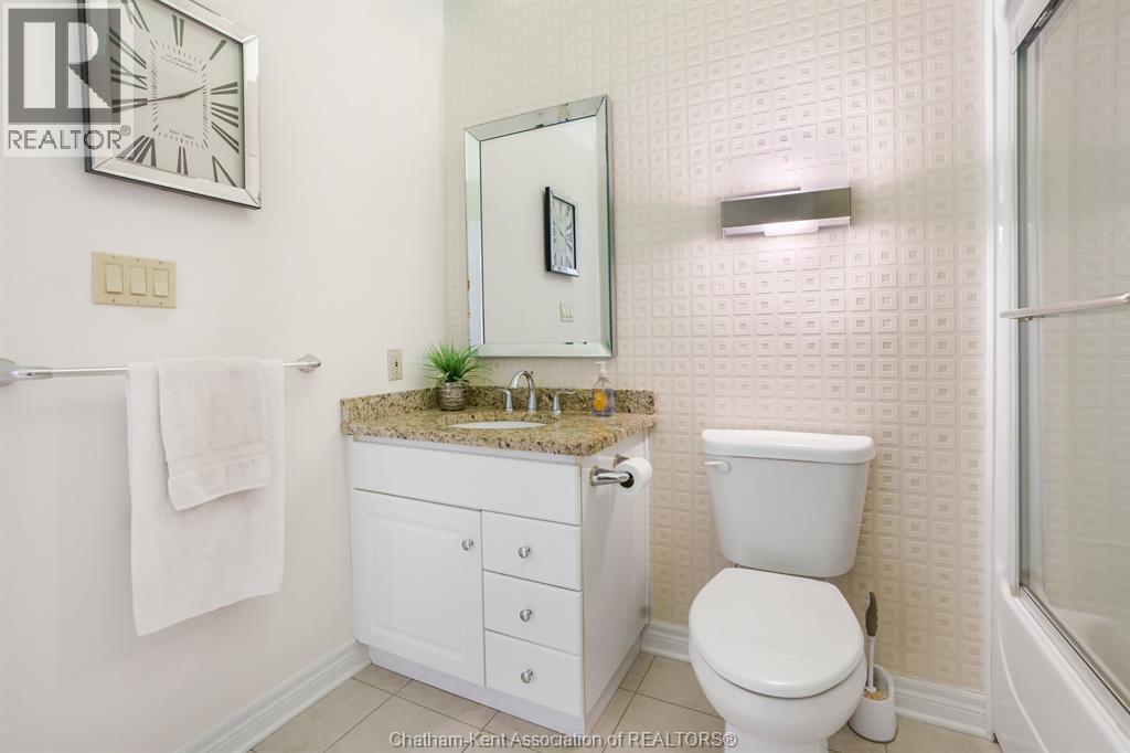 24 Mcintosh AVENUE - 9