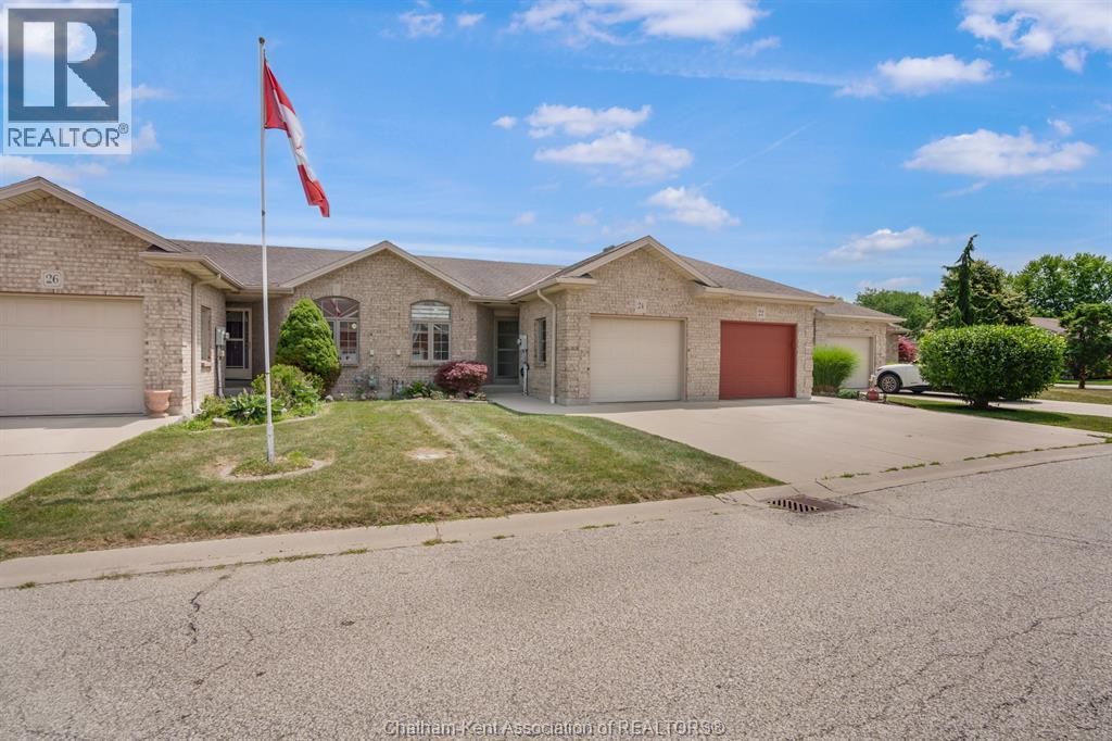 24 Mcintosh AVENUE - 2