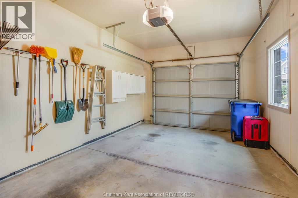 24 Mcintosh AVENUE - 30