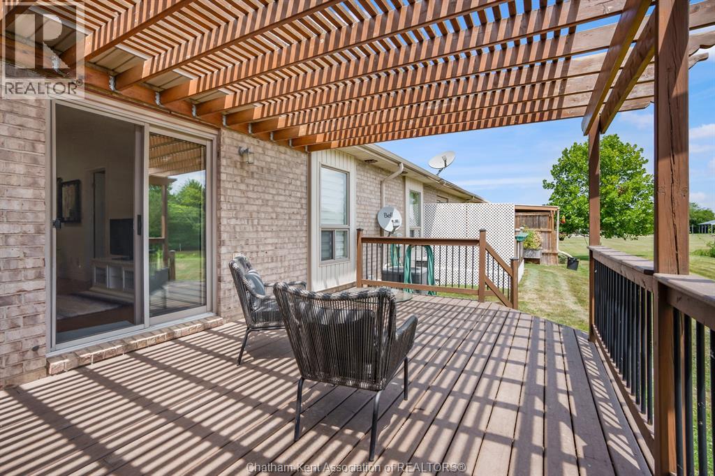 24 Mcintosh AVENUE - 39