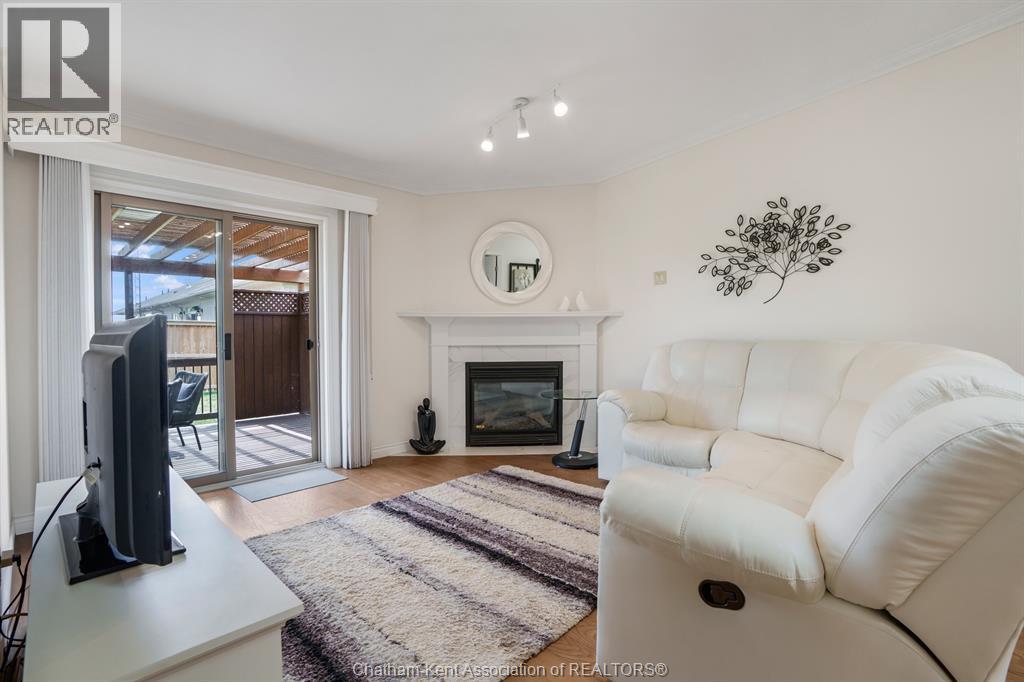 24 Mcintosh AVENUE - 22