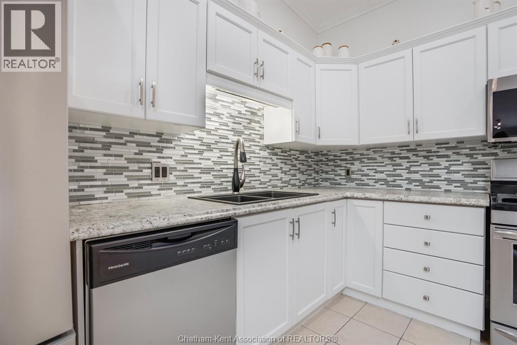 24 Mcintosh AVENUE - 19