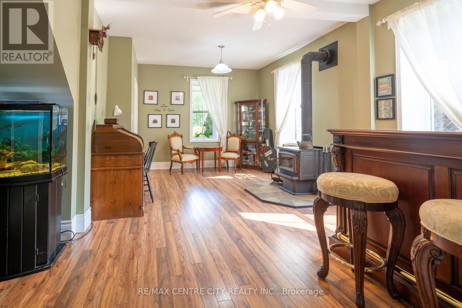 2179 EGREMONT DRIVE - 19