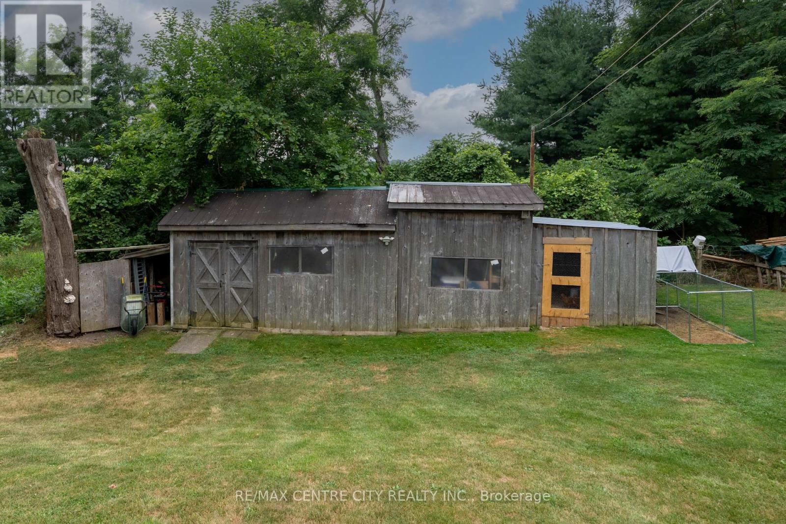 2179 EGREMONT DRIVE - 40