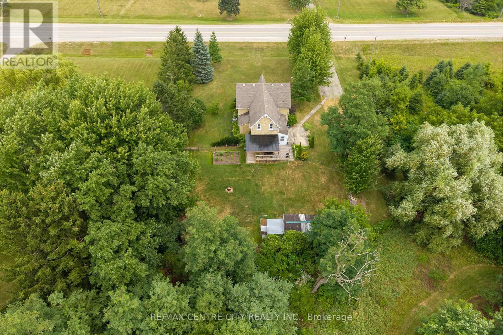 2179 EGREMONT DRIVE - 42