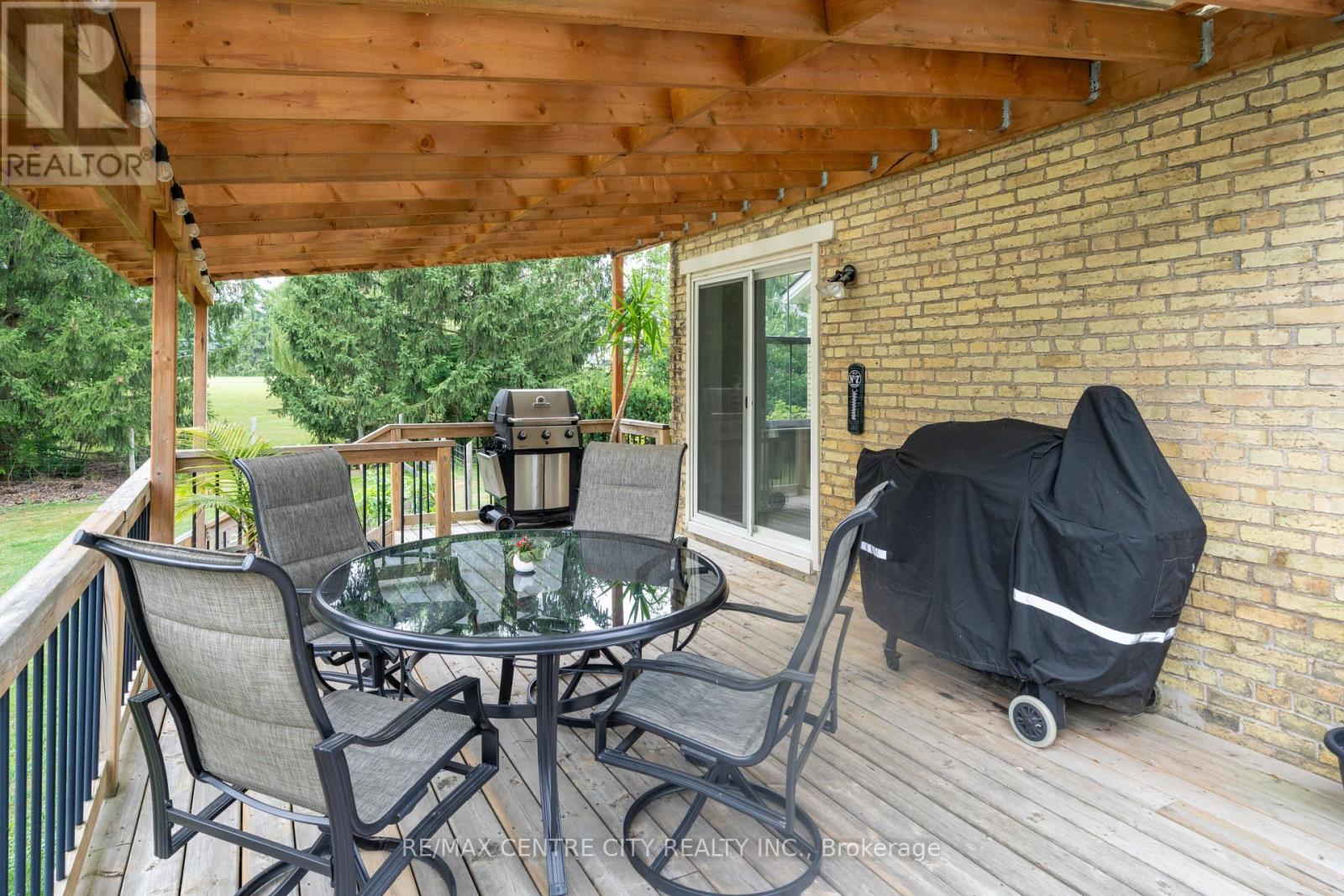 2179 EGREMONT DRIVE - 7