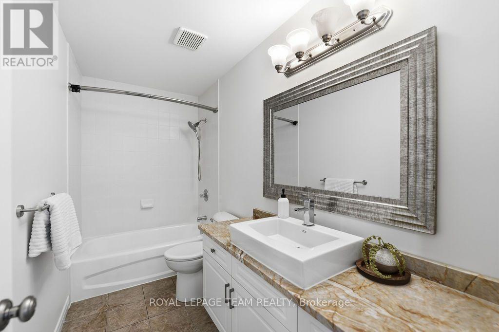 13 RIVERSTONE DRIVE - 28