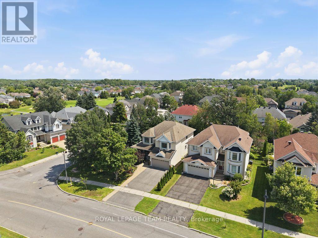 13 RIVERSTONE DRIVE - 49