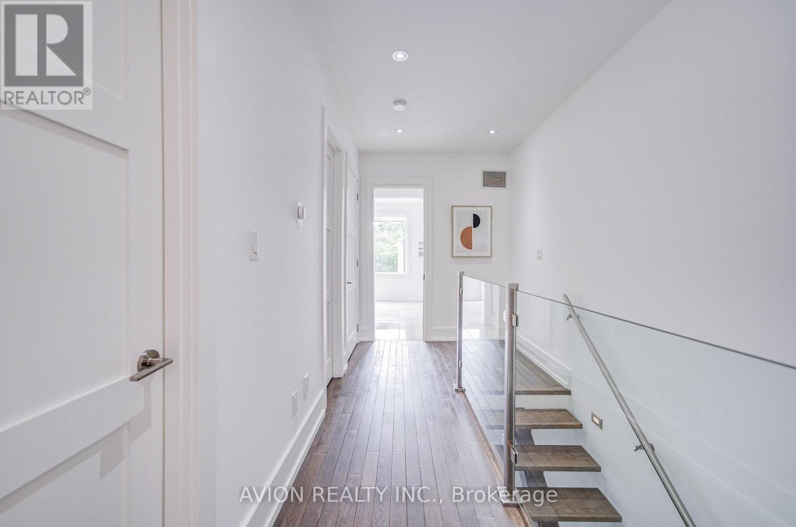 7A SYLVAN AVENUE - 23