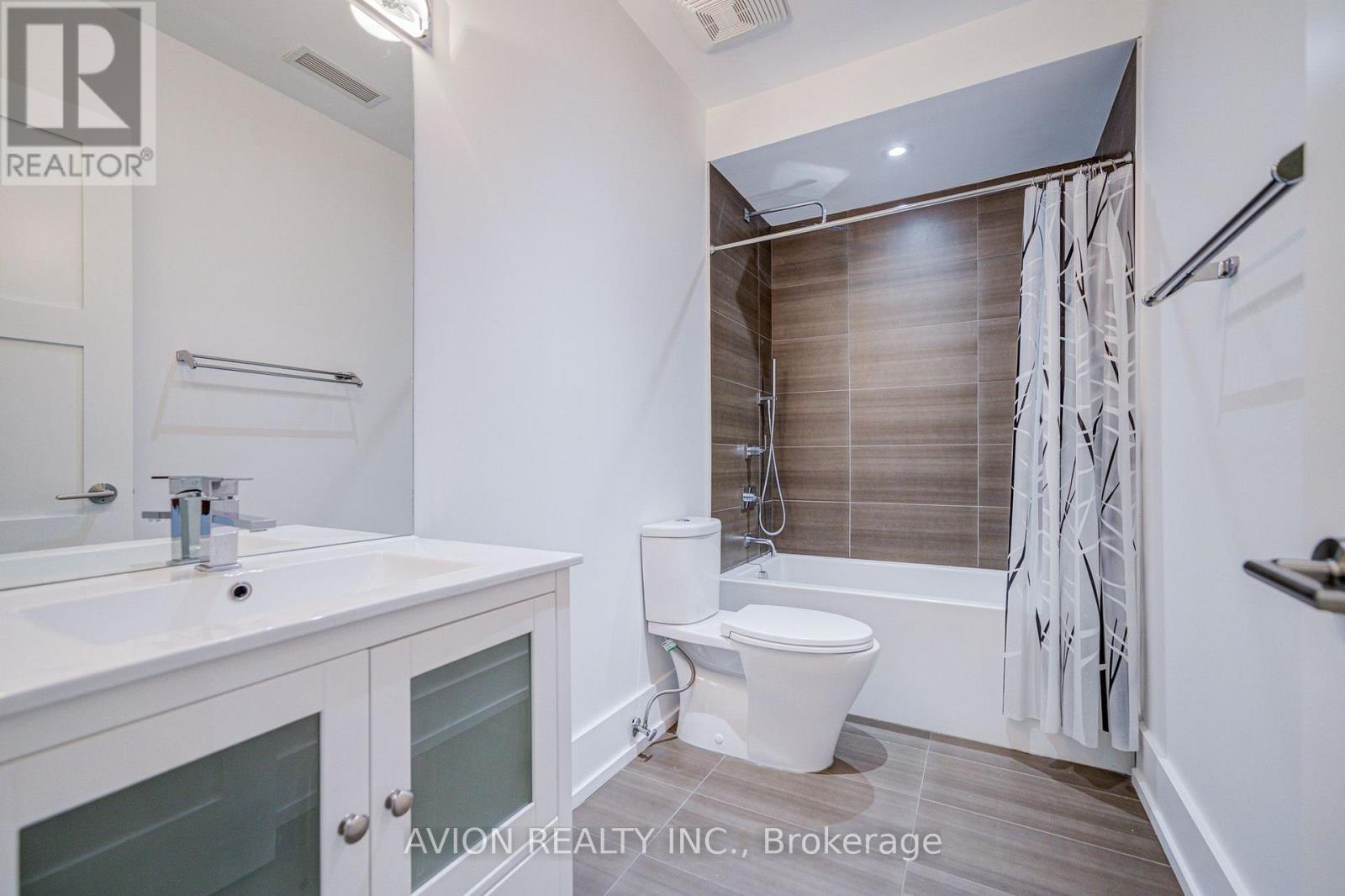 7A SYLVAN AVENUE - 33