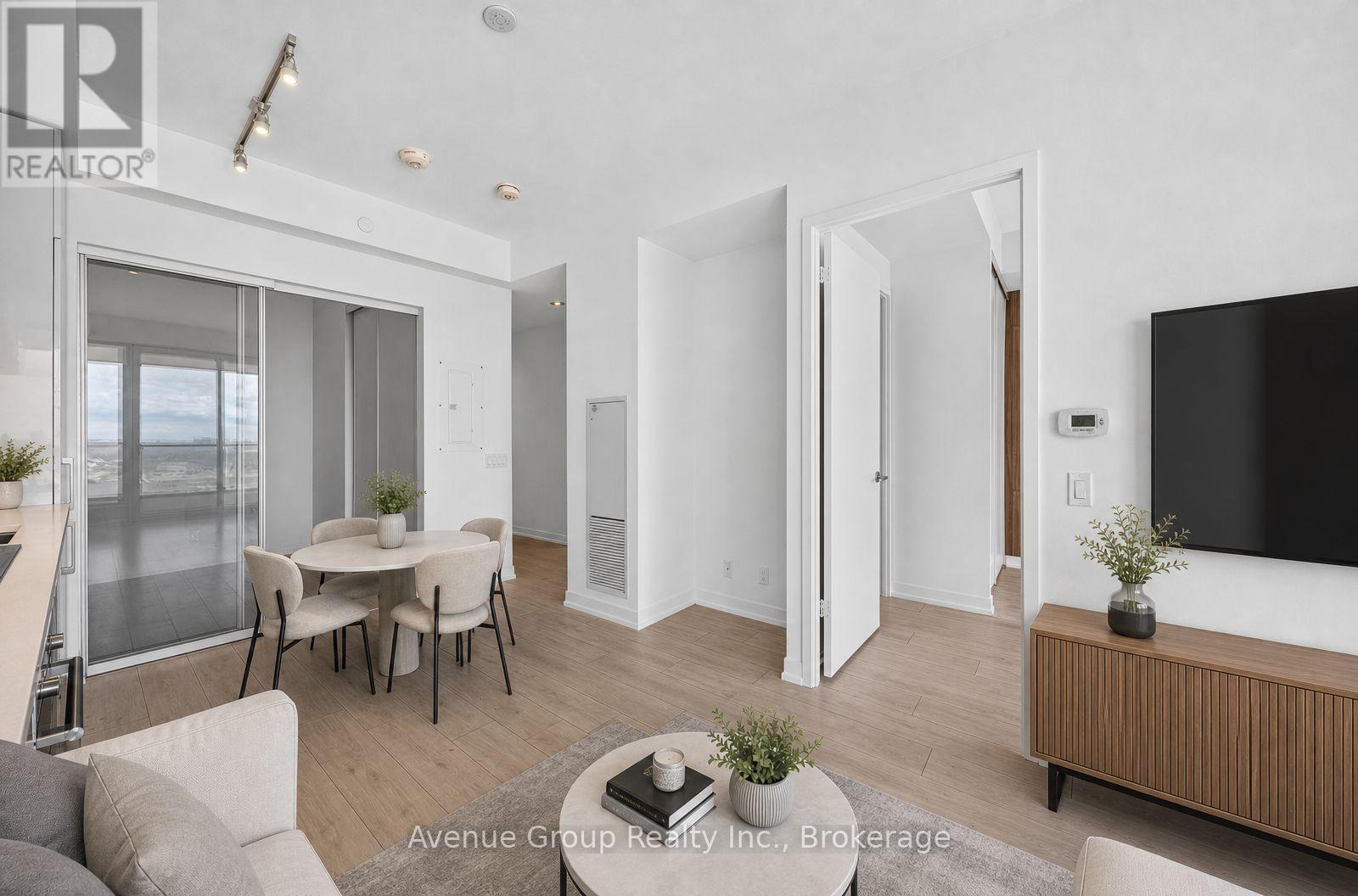 #2106 898 PORTAGE PARKWAY - 11
