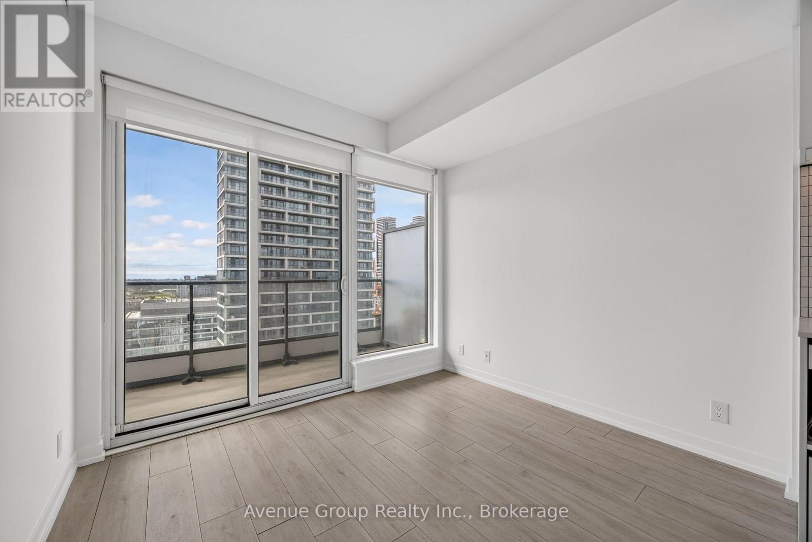 #2106 898 PORTAGE PARKWAY - 16