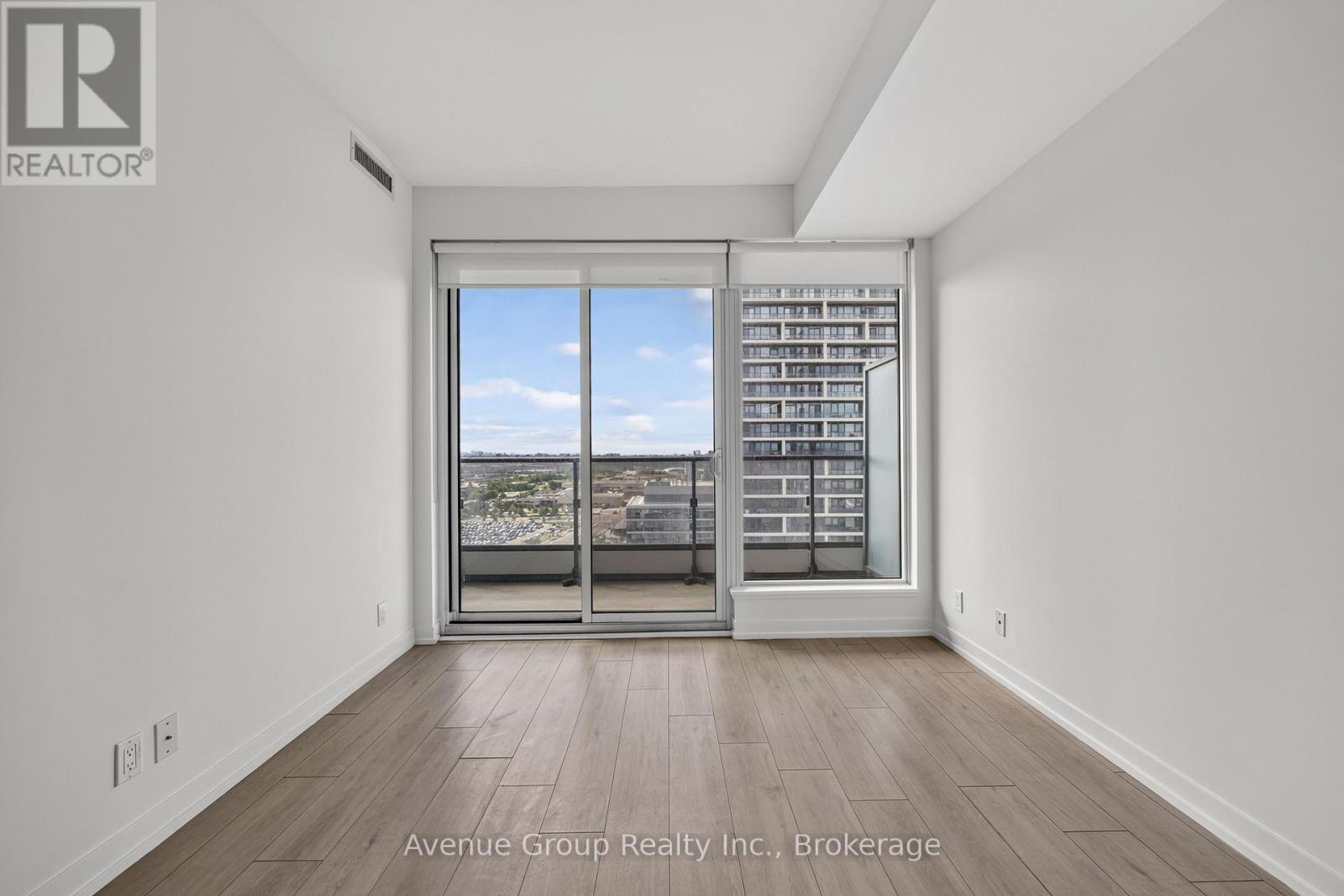 #2106 898 PORTAGE PARKWAY - 18