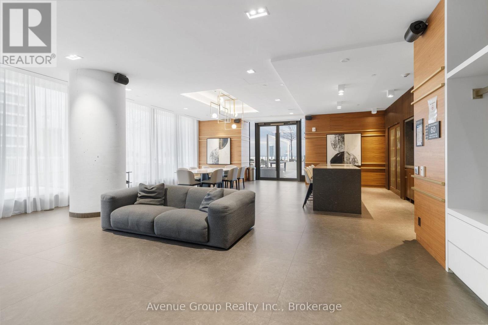 #2106 898 PORTAGE PARKWAY - 48