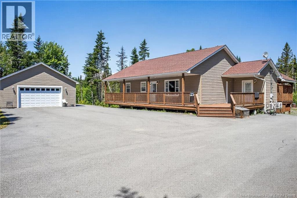 29 CLINTON Drive