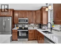 29 Clinton Drive, Willow Grove, NB E2S3G8 Photo 9