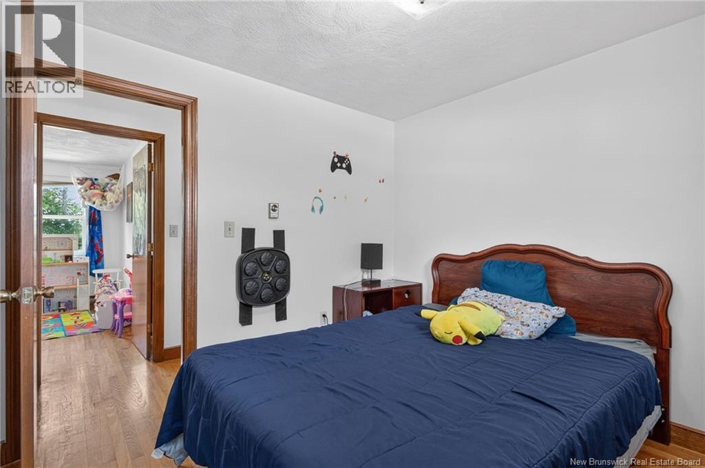 22 Vaughan Drive - 23