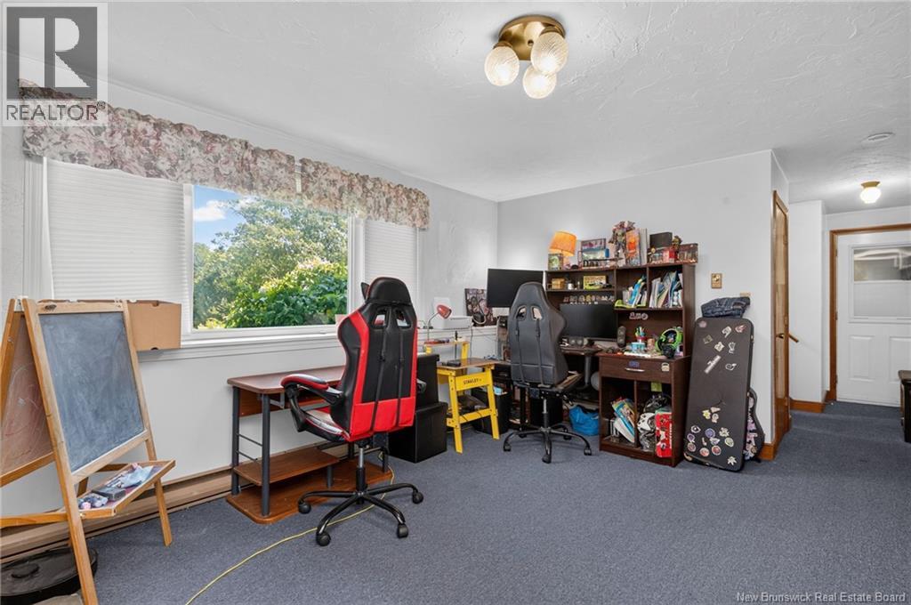 22 Vaughan Drive - Image 31