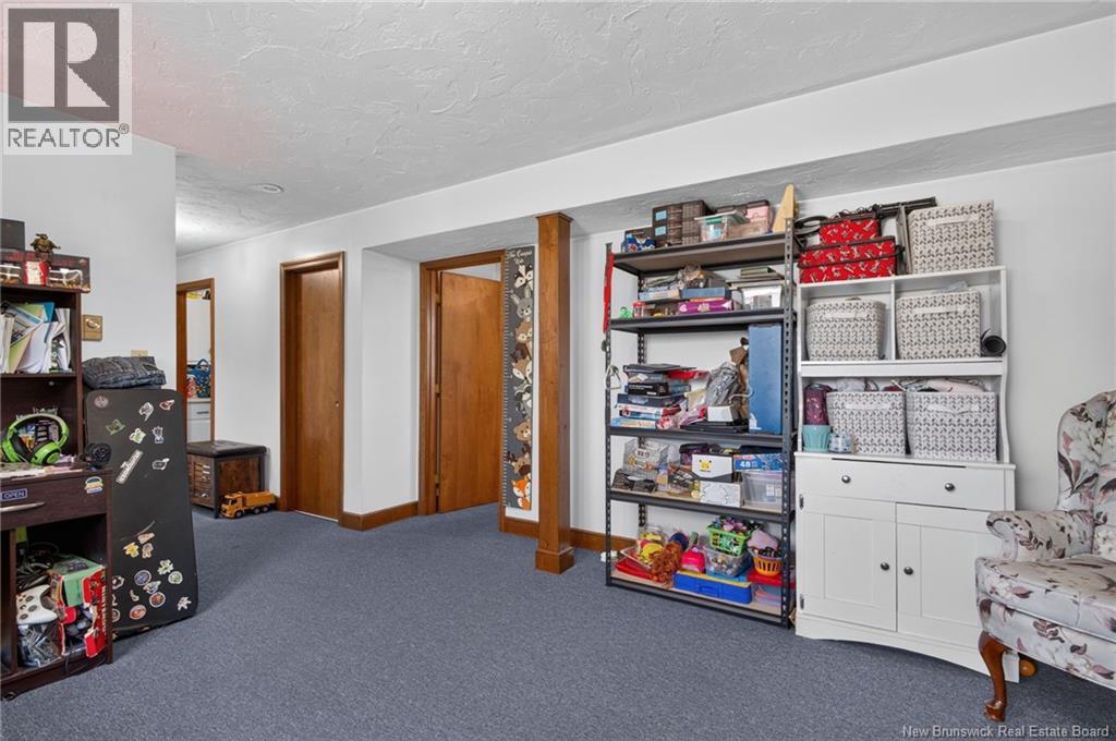 22 Vaughan Drive - Image 32