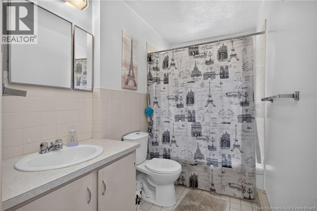 22 Vaughan Drive - Image 34