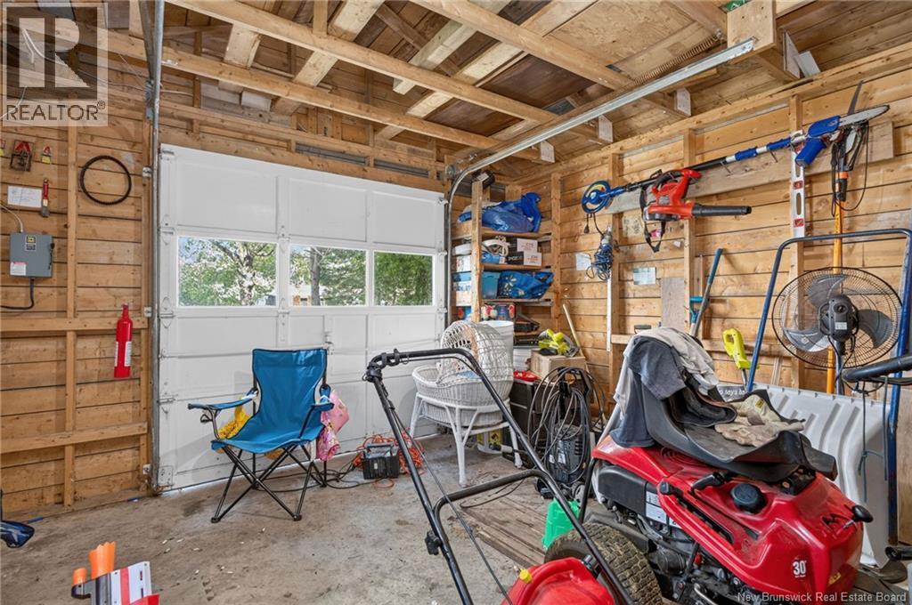 22 Vaughan Drive - 50