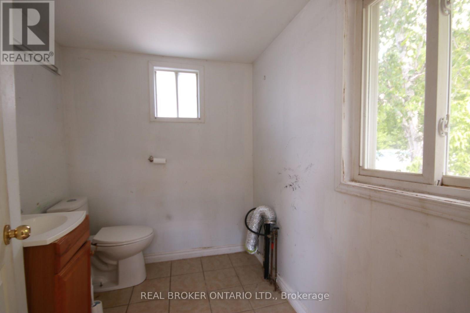 236 MOUNTAIN STREET - 9