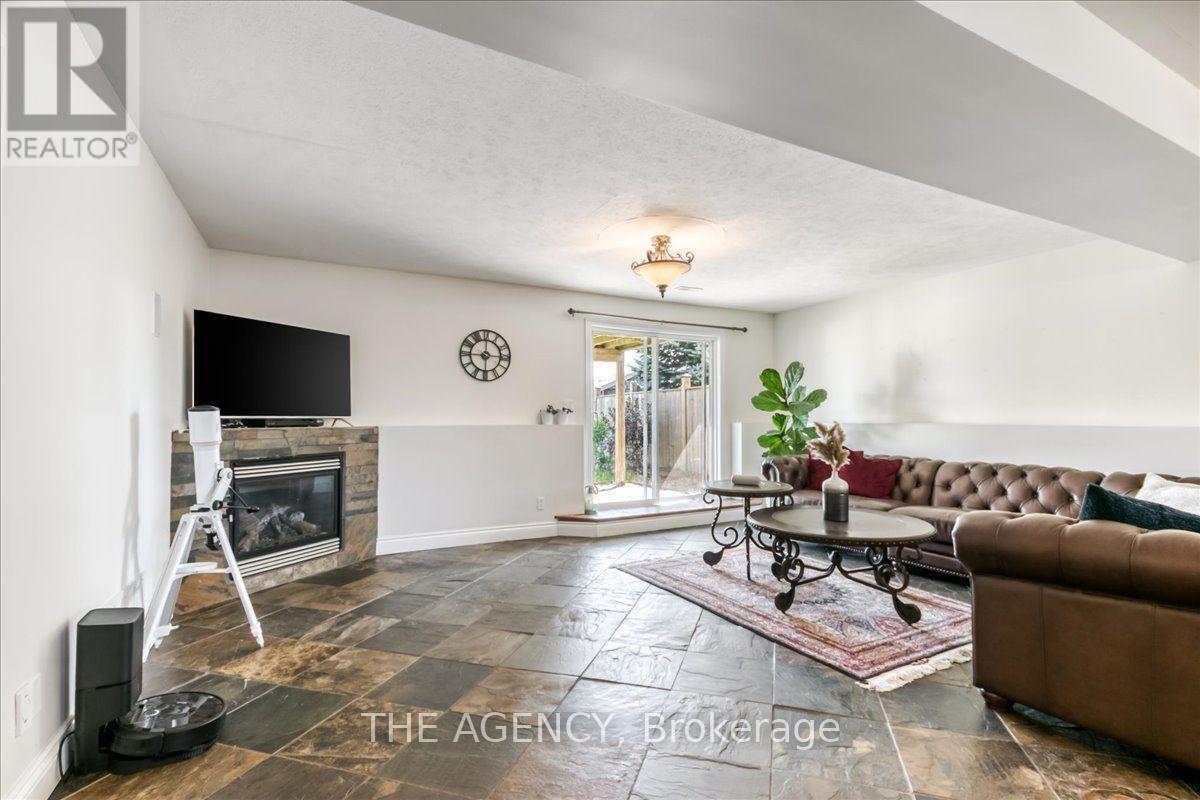 8 ALLISTON STREET - Image 28