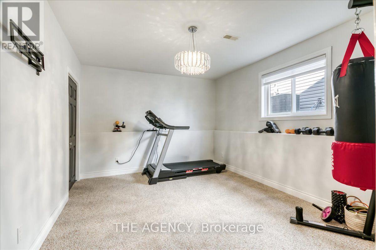 8 ALLISTON STREET - Image 31