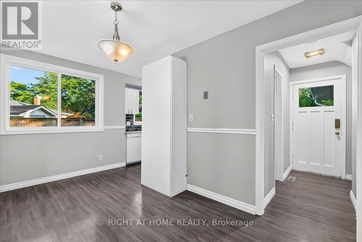 620 CARLTON STREET - 10