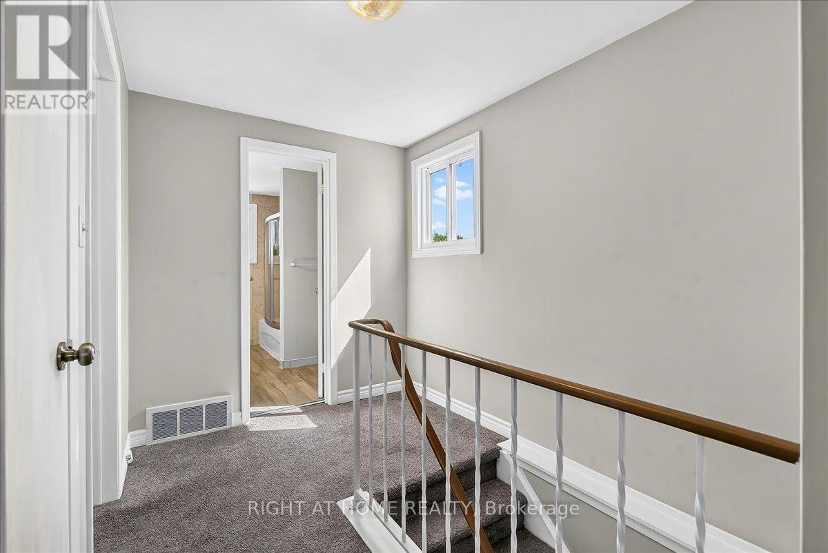 620 CARLTON STREET - Image 14