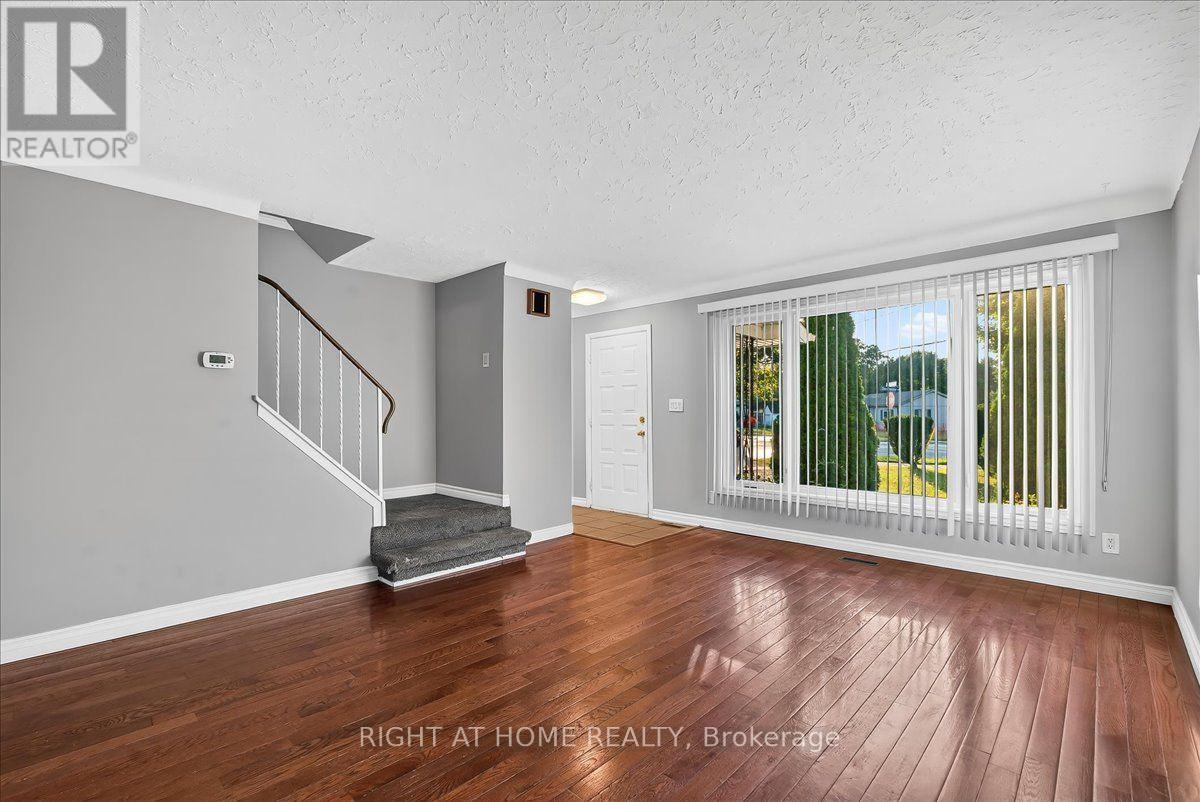 620 CARLTON STREET - 2
