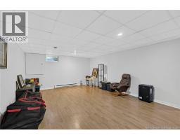 409 Gaspe, Dieppe, NB E1A6V8 Photo 16