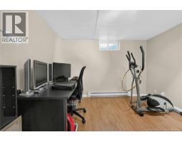 409 Gaspe, Dieppe, NB E1A6V8 Photo 18