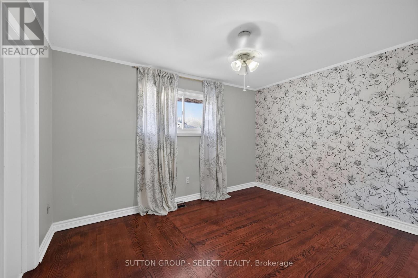 1470 PERTH AVENUE - 26