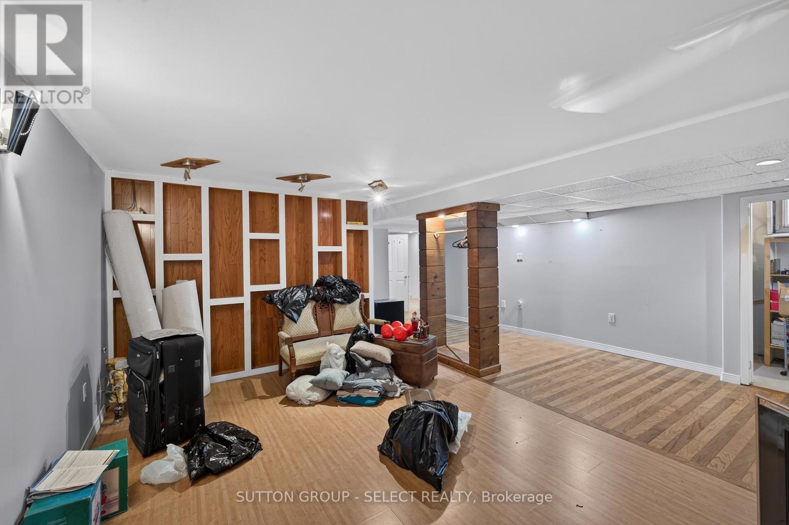 1470 PERTH AVENUE - 31