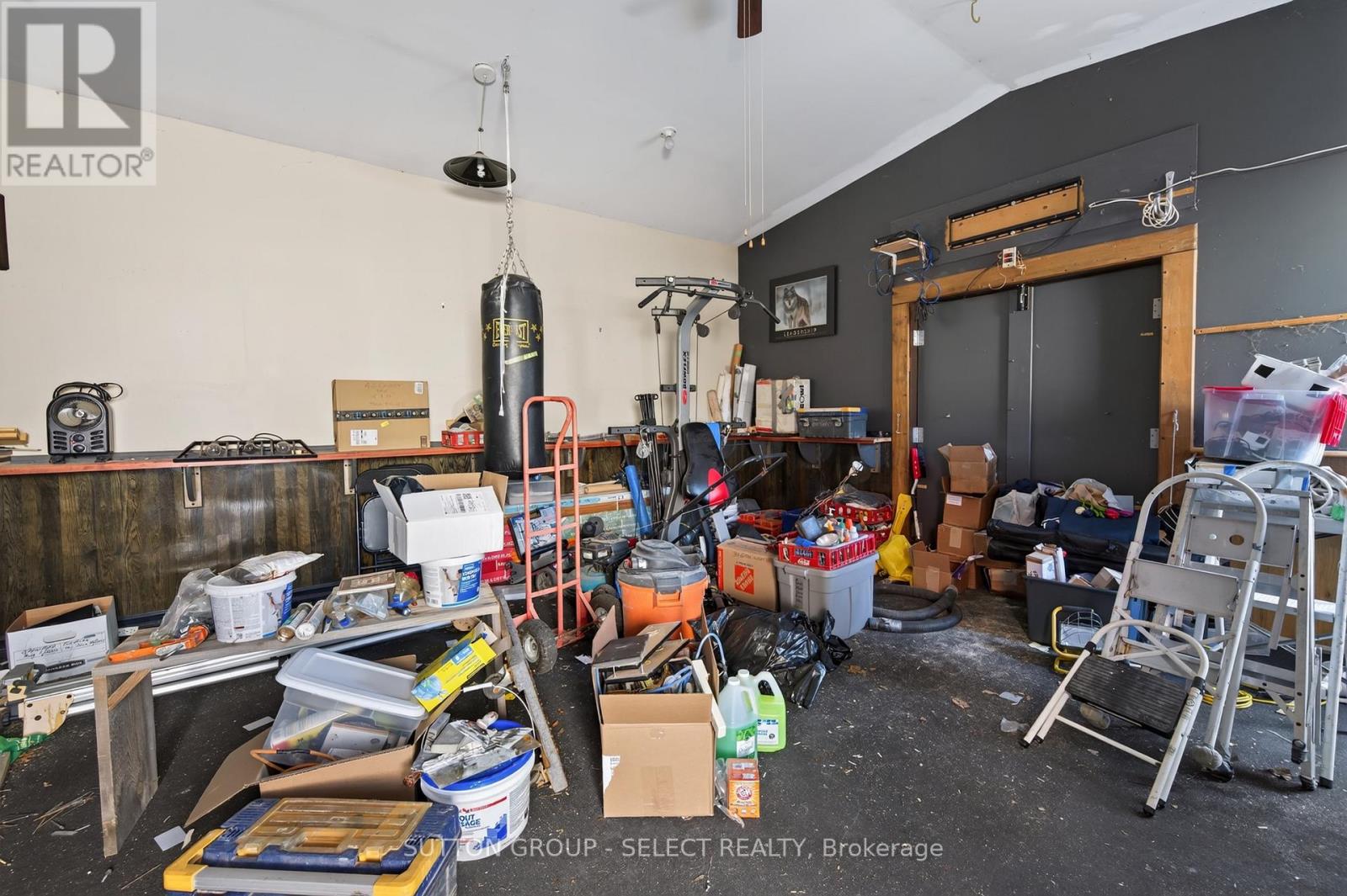 1470 PERTH AVENUE - 32