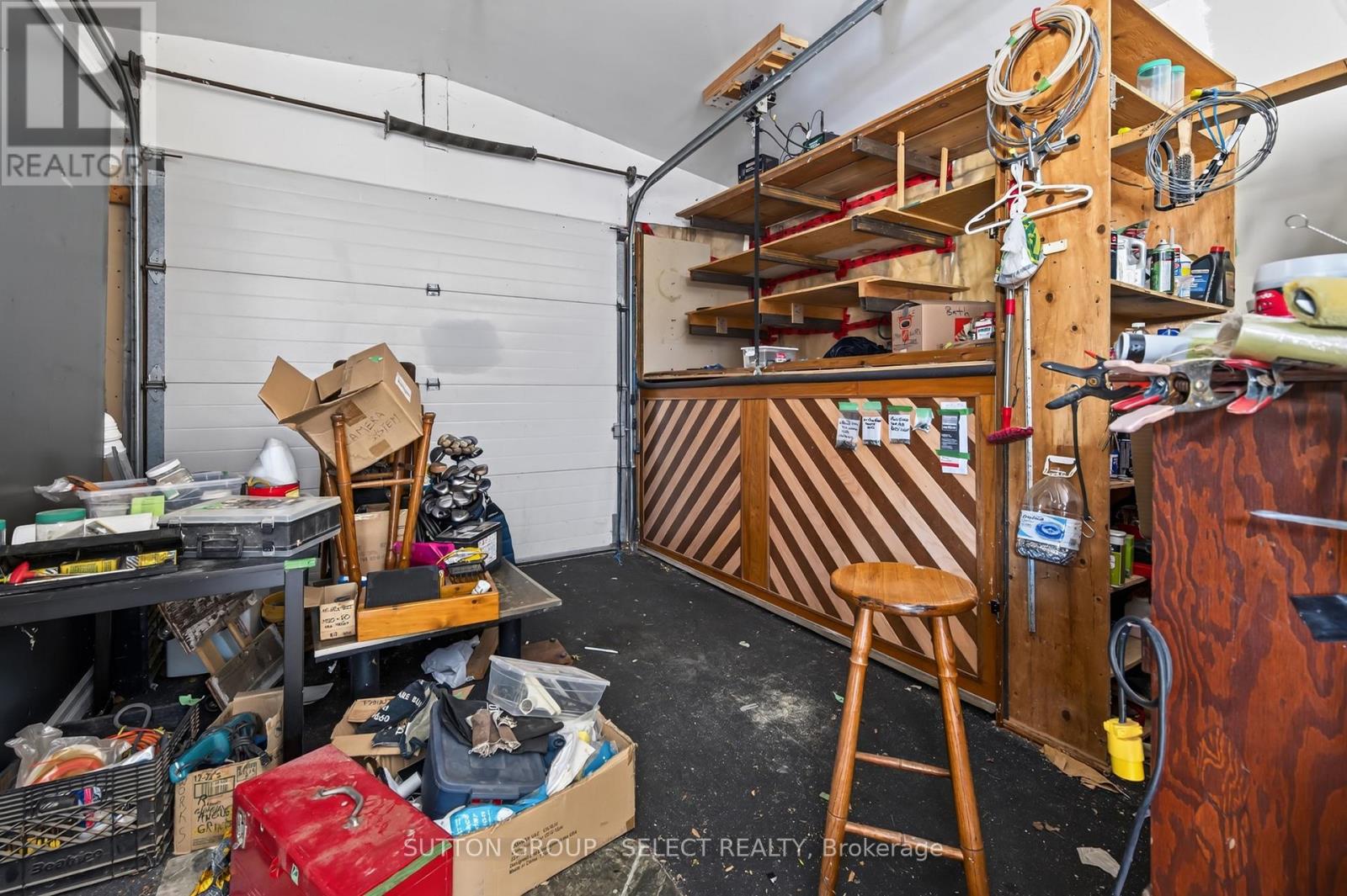 1470 PERTH AVENUE - 35