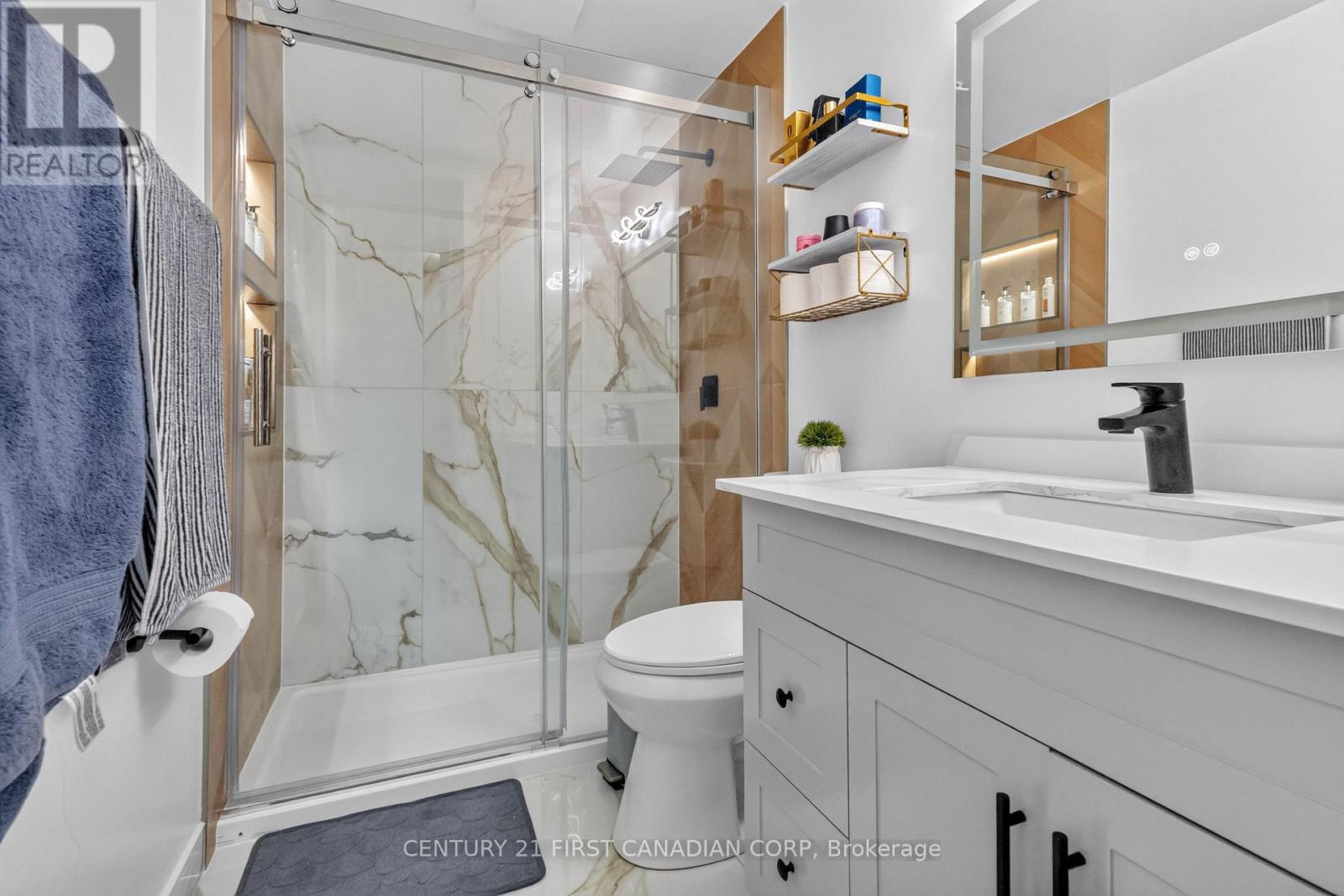 #12 1430 JALNA BOULEVARD - Image 21