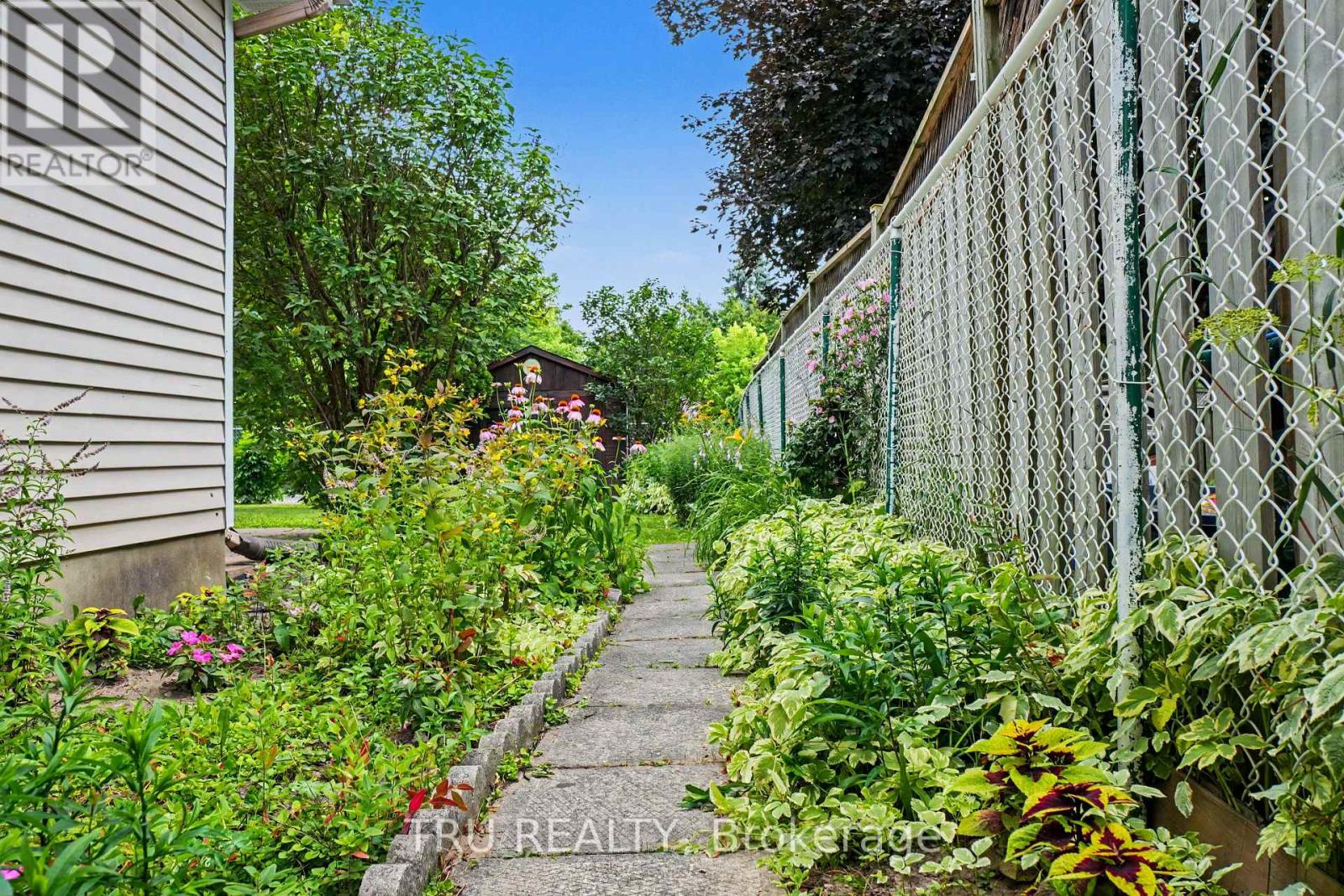 606 CHENIER WAY - Image 25