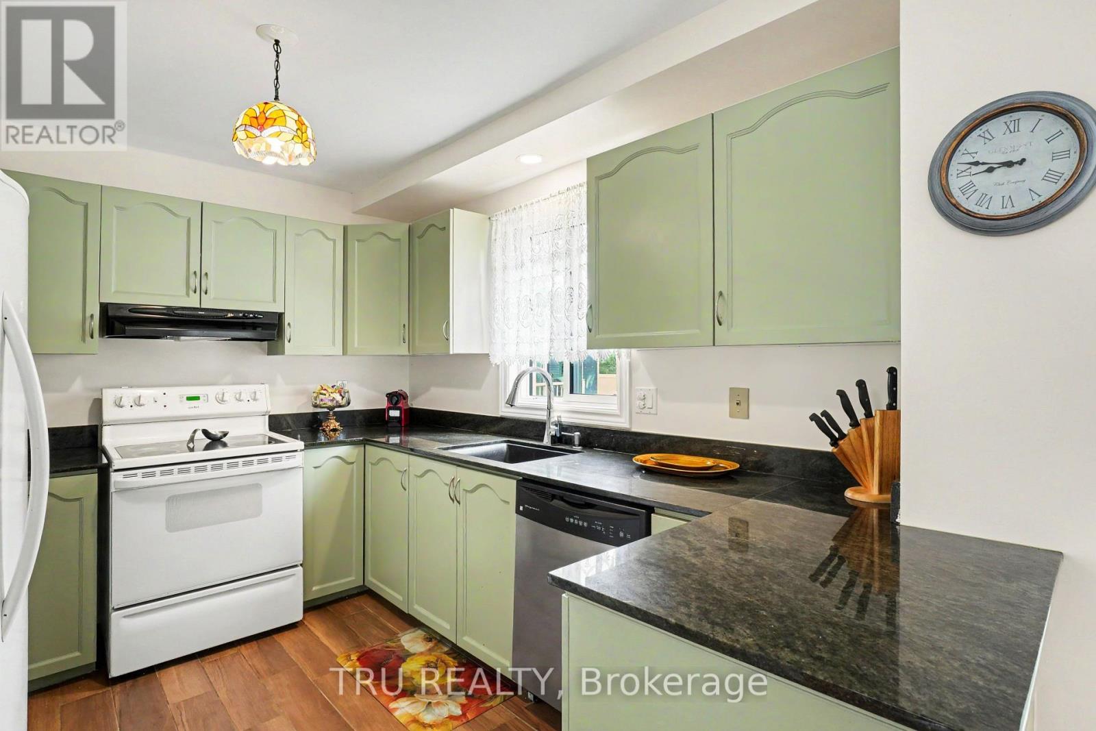 606 CHENIER WAY - Image 9
