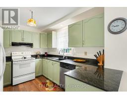 Eating area - 606 Chenier Way, Ottawa, ON K4A1R1 Photo 9