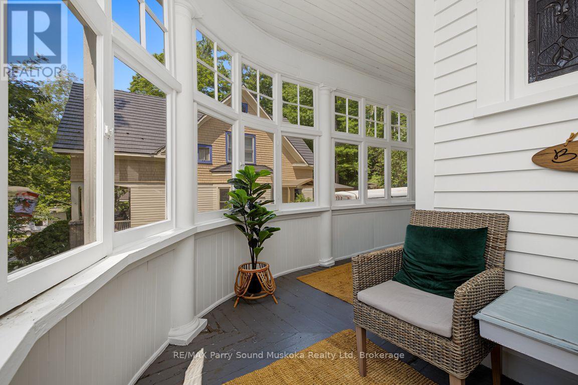29 WAUBEEK STREET - Image 18