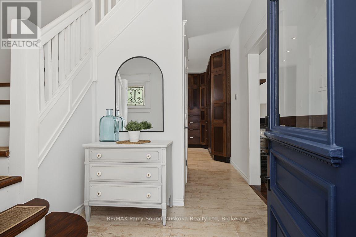 29 WAUBEEK STREET - Image 20
