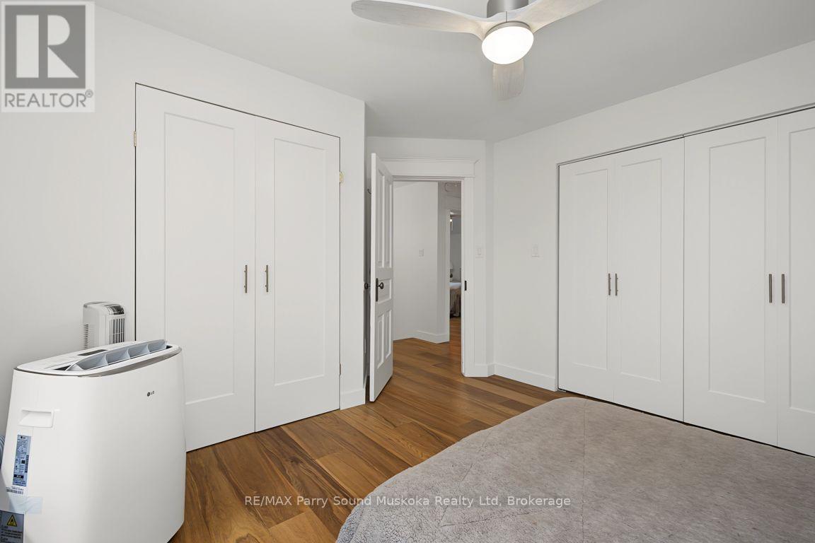 29 WAUBEEK STREET - Image 25