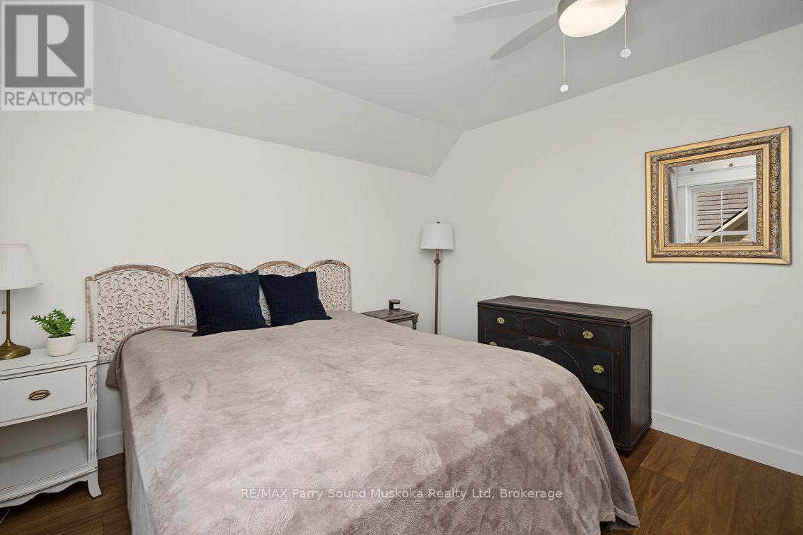 29 WAUBEEK STREET - Image 27